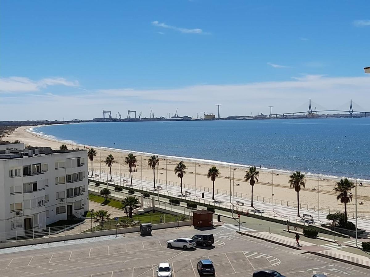 Apartamentos Playa Valdelagrana El Puerto de Santa Maria Exterior photo